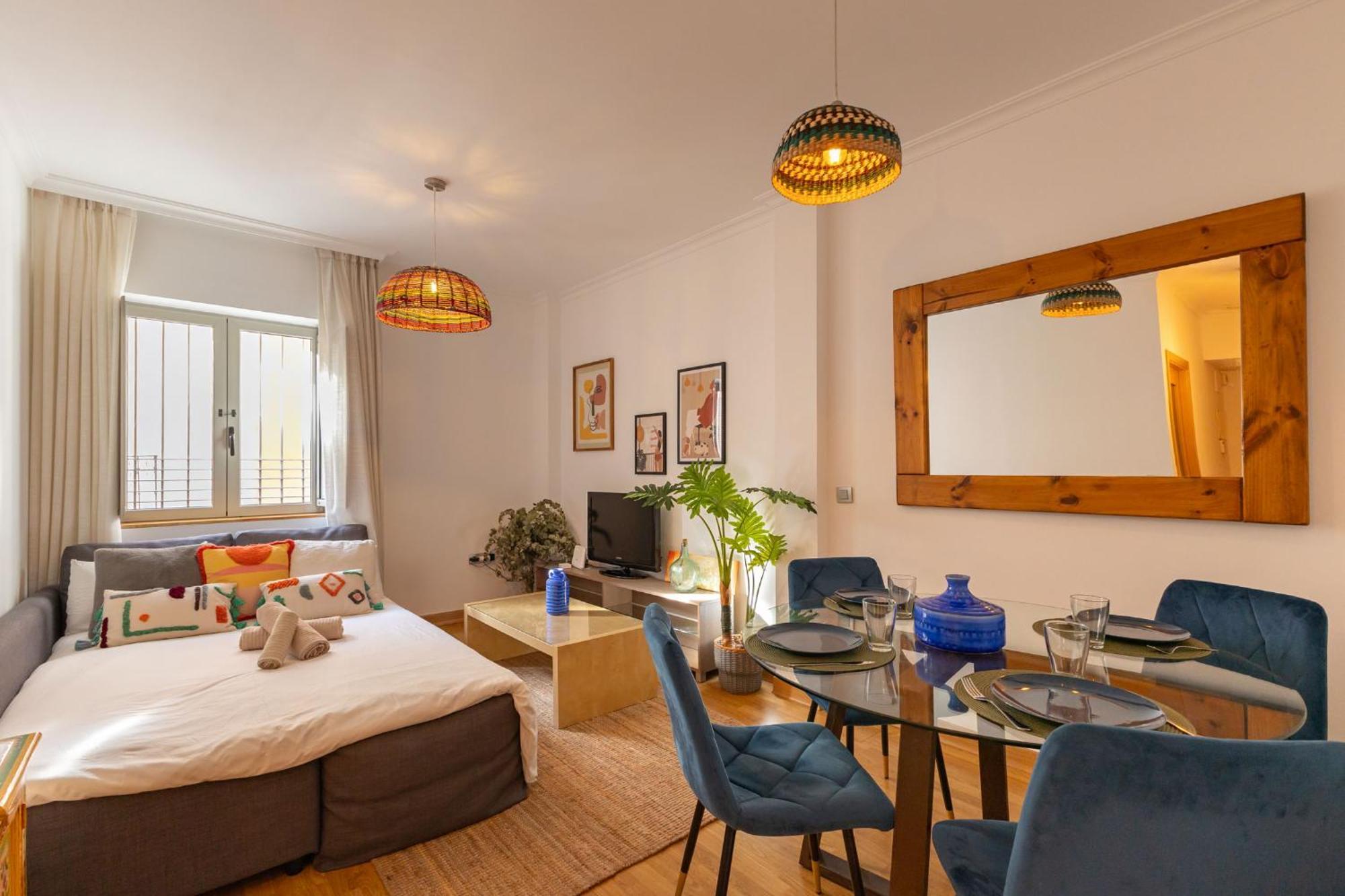 Charming Apartment At San Bernardo Neighborhood By Ocityzen Севиля Екстериор снимка