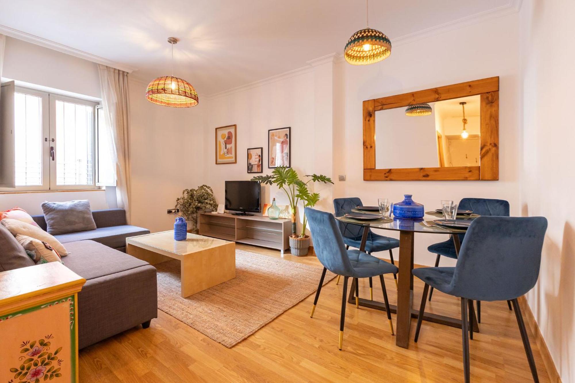 Charming Apartment At San Bernardo Neighborhood By Ocityzen Севиля Екстериор снимка