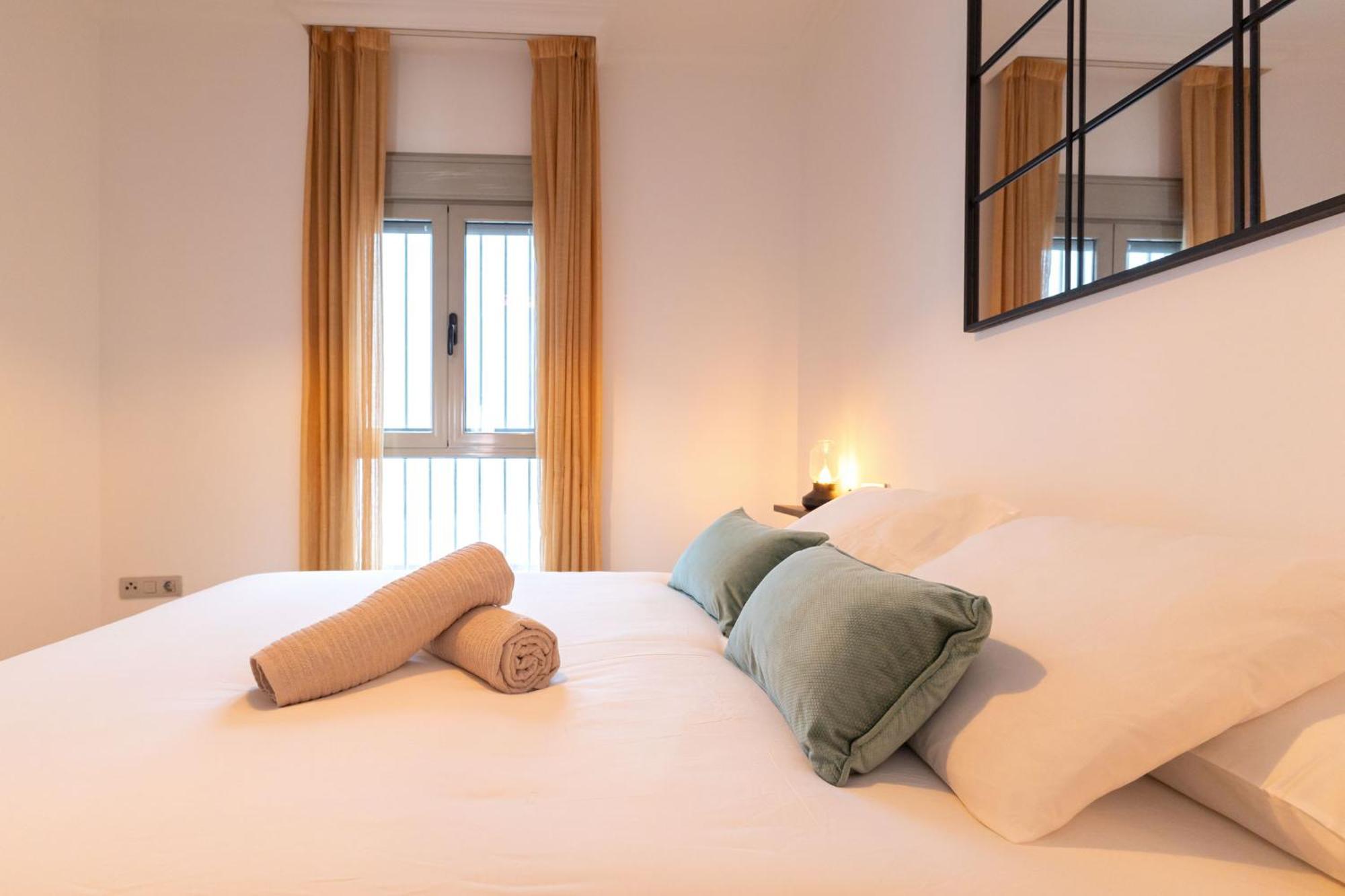 Charming Apartment At San Bernardo Neighborhood By Ocityzen Севиля Екстериор снимка