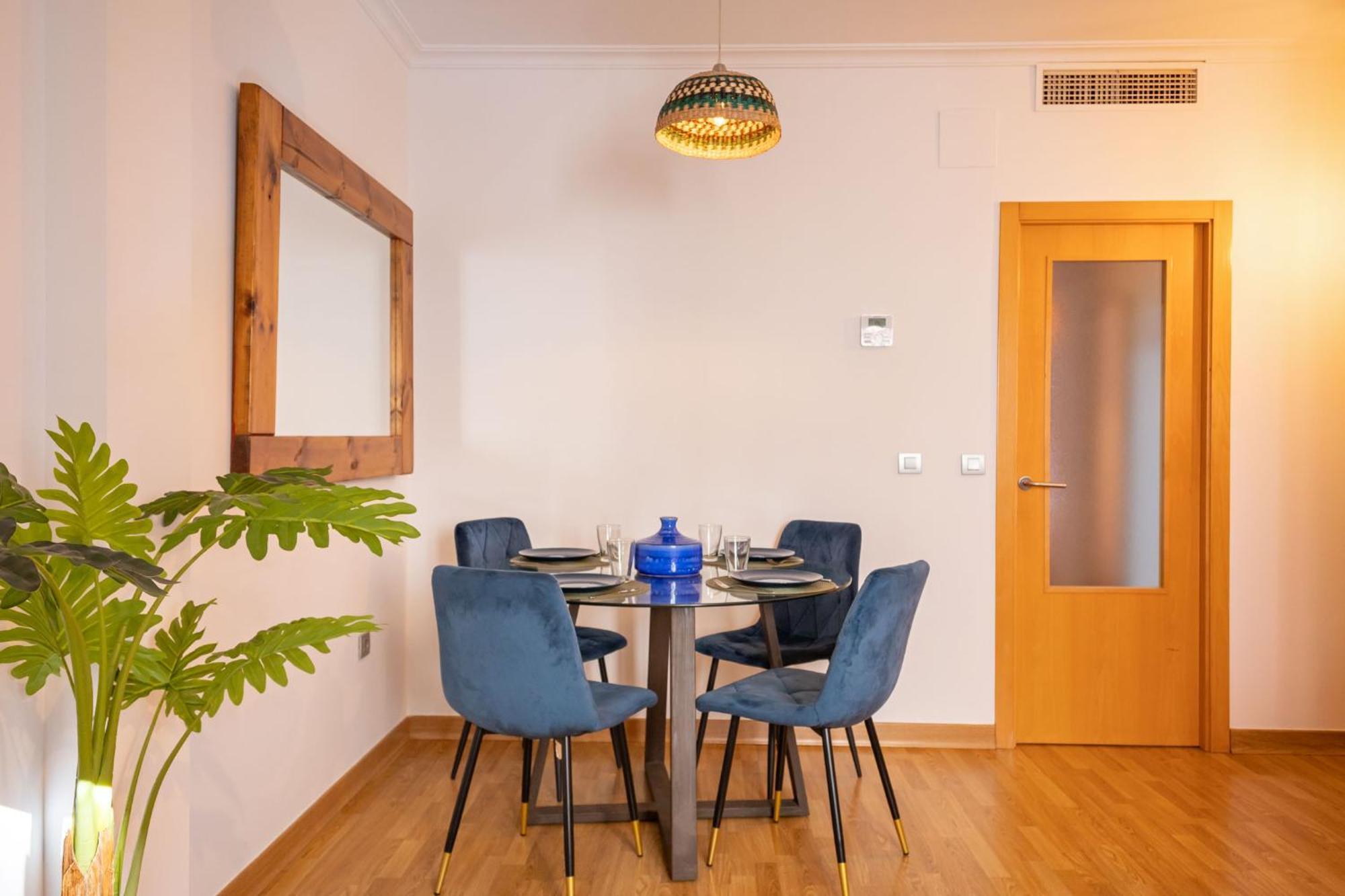 Charming Apartment At San Bernardo Neighborhood By Ocityzen Севиля Екстериор снимка